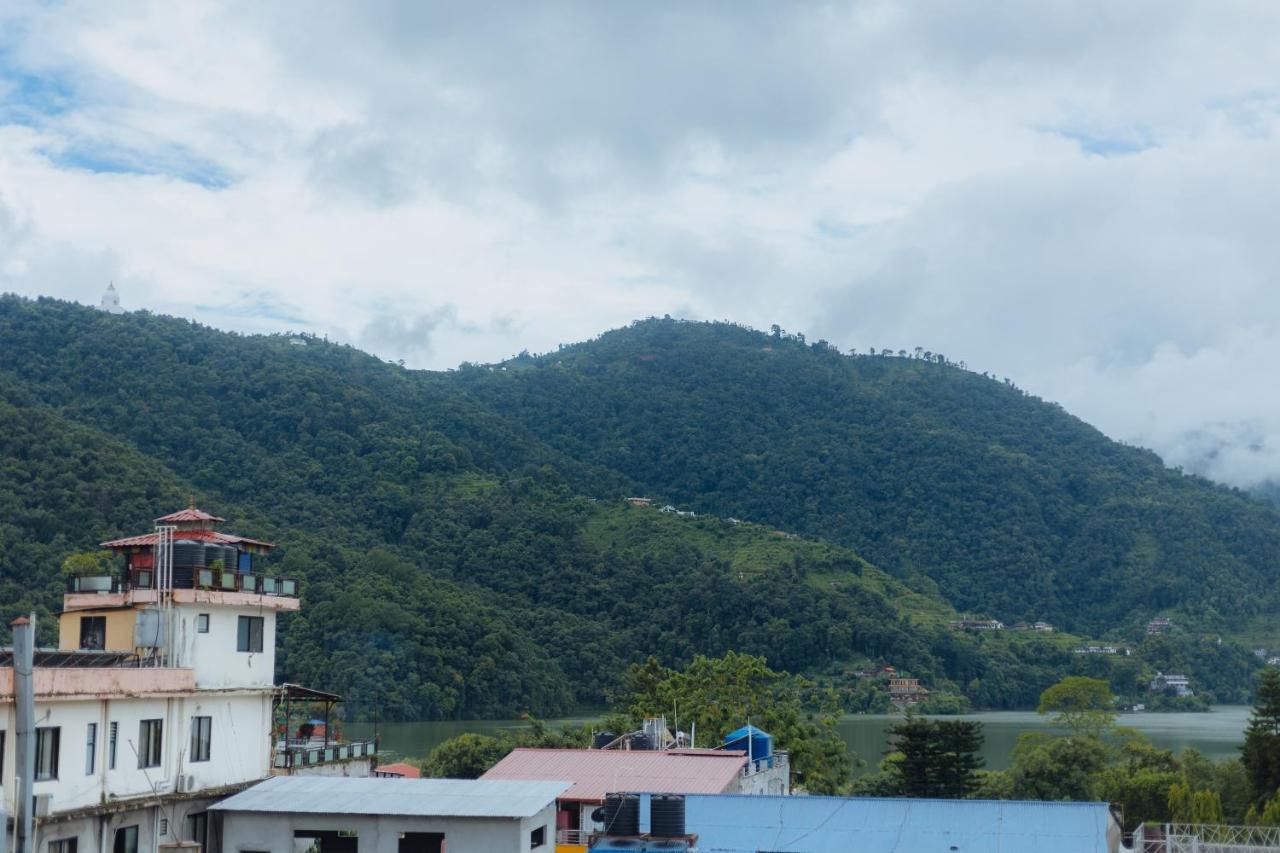 Hotel Tulsi Pokhara Exteriör bild
