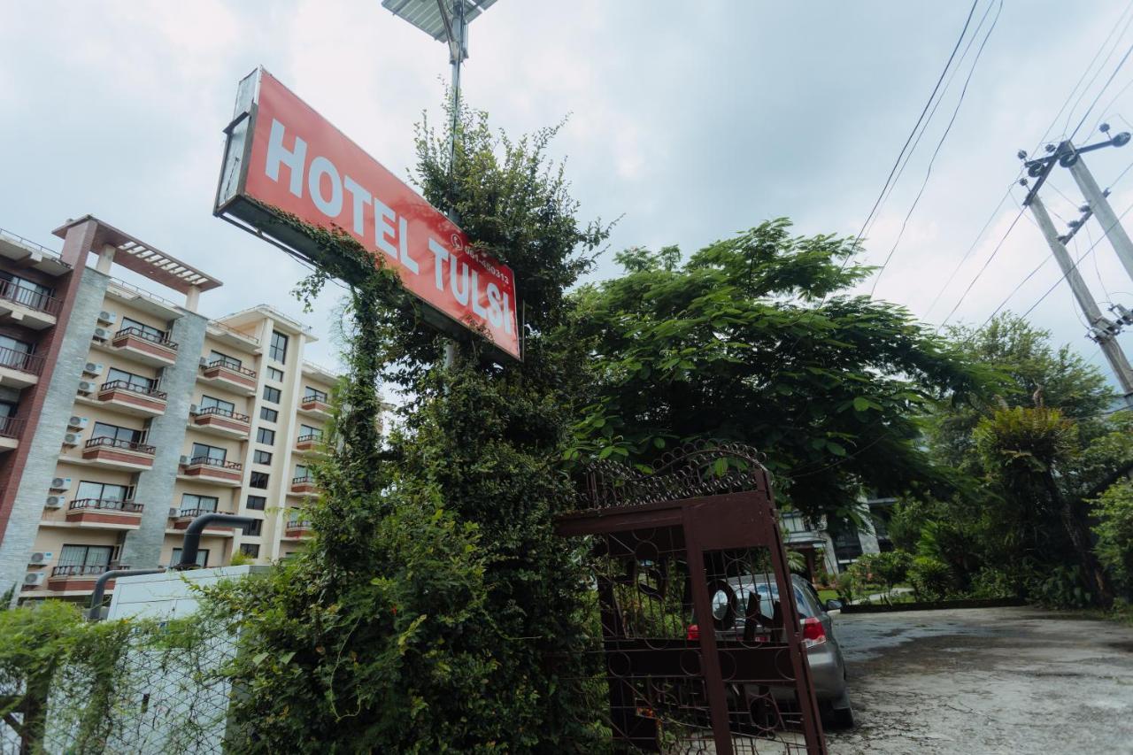 Hotel Tulsi Pokhara Exteriör bild