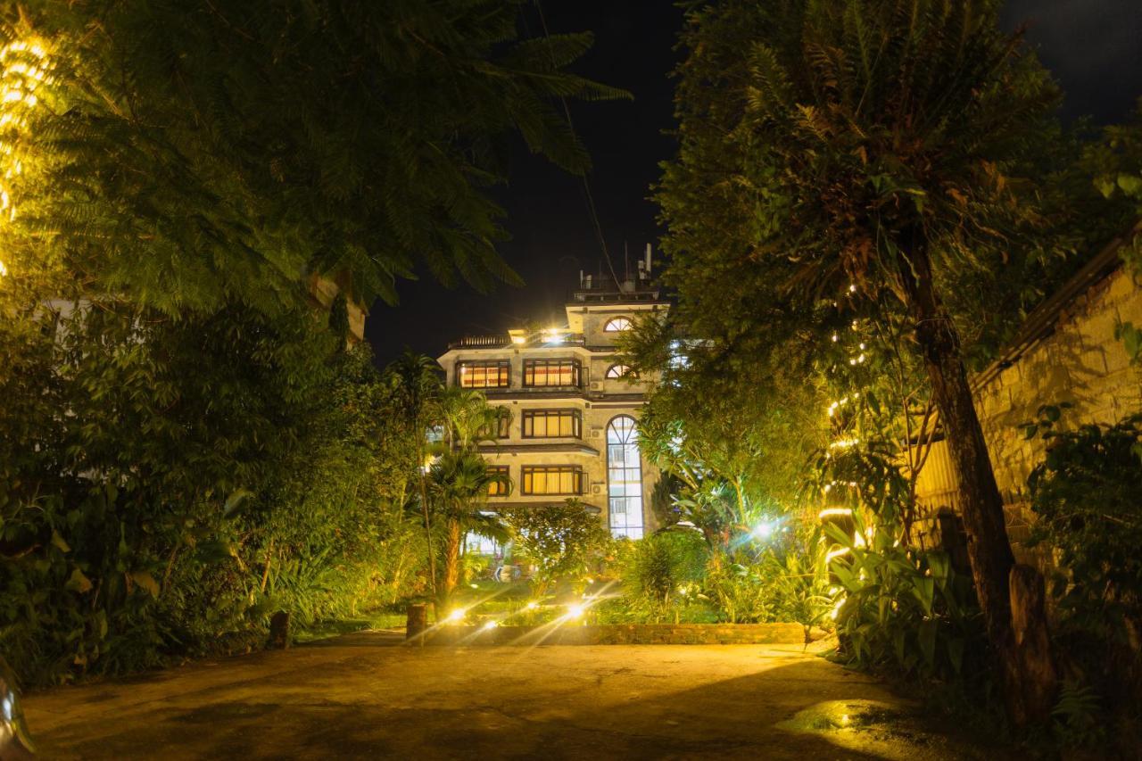 Hotel Tulsi Pokhara Exteriör bild
